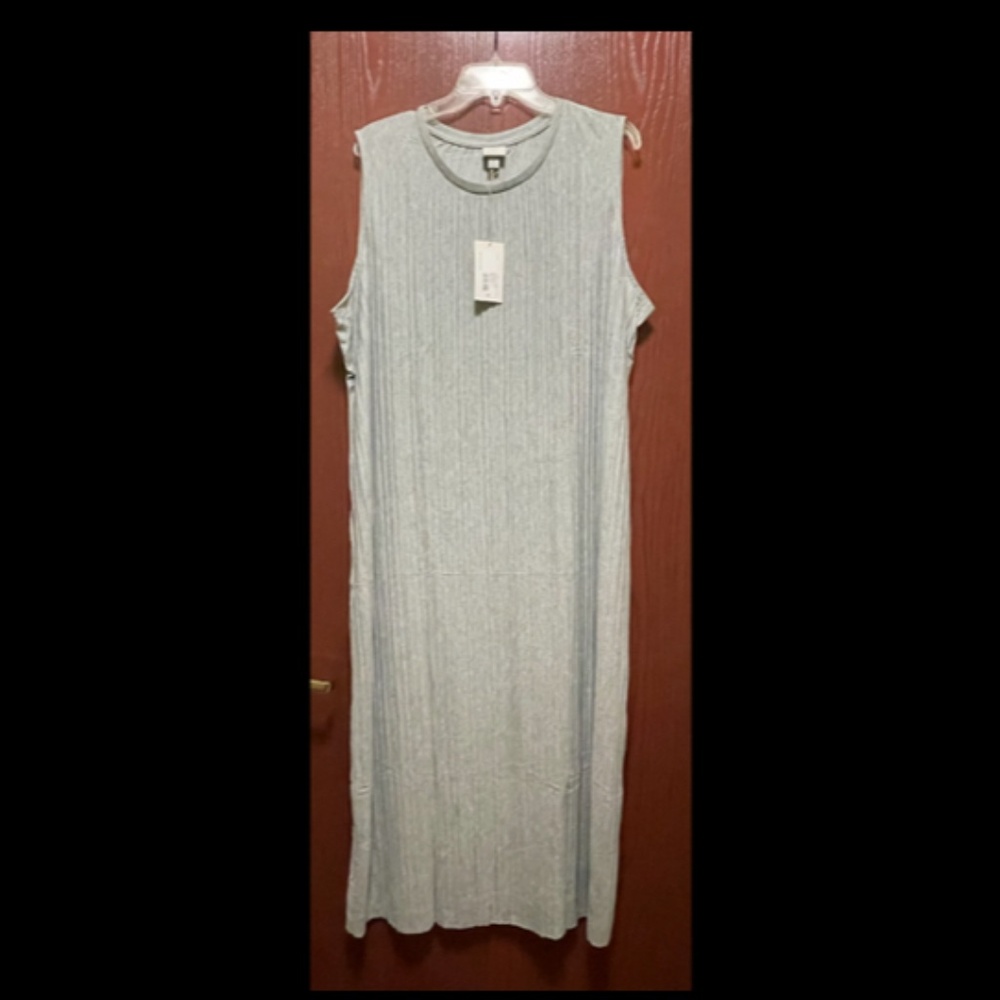 Sleeveless Gray Maxi Dress